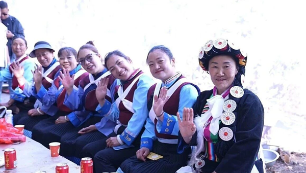 5dccf672-b802-462d-95b5-af0e58ddb344 5dccf672-b802-462d-95b5-af0e58ddb344